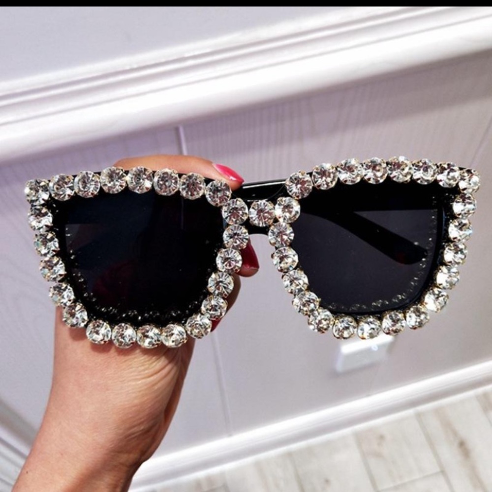 Crowned SUNGLASSES COLLECTION